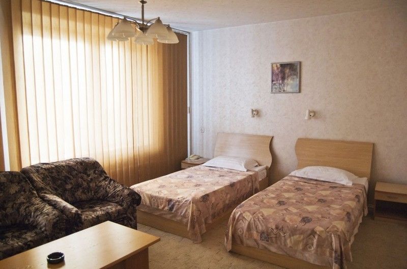 Hotel Kharkov Экстерьер фото