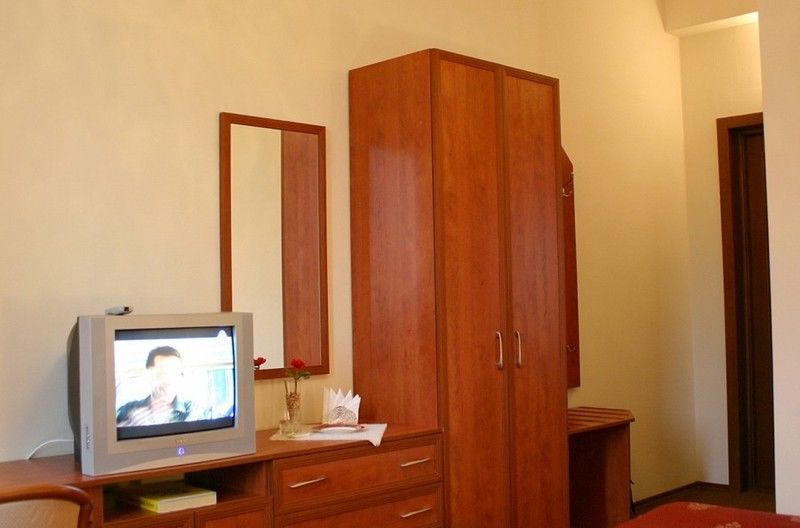 Hotel Kharkov Экстерьер фото