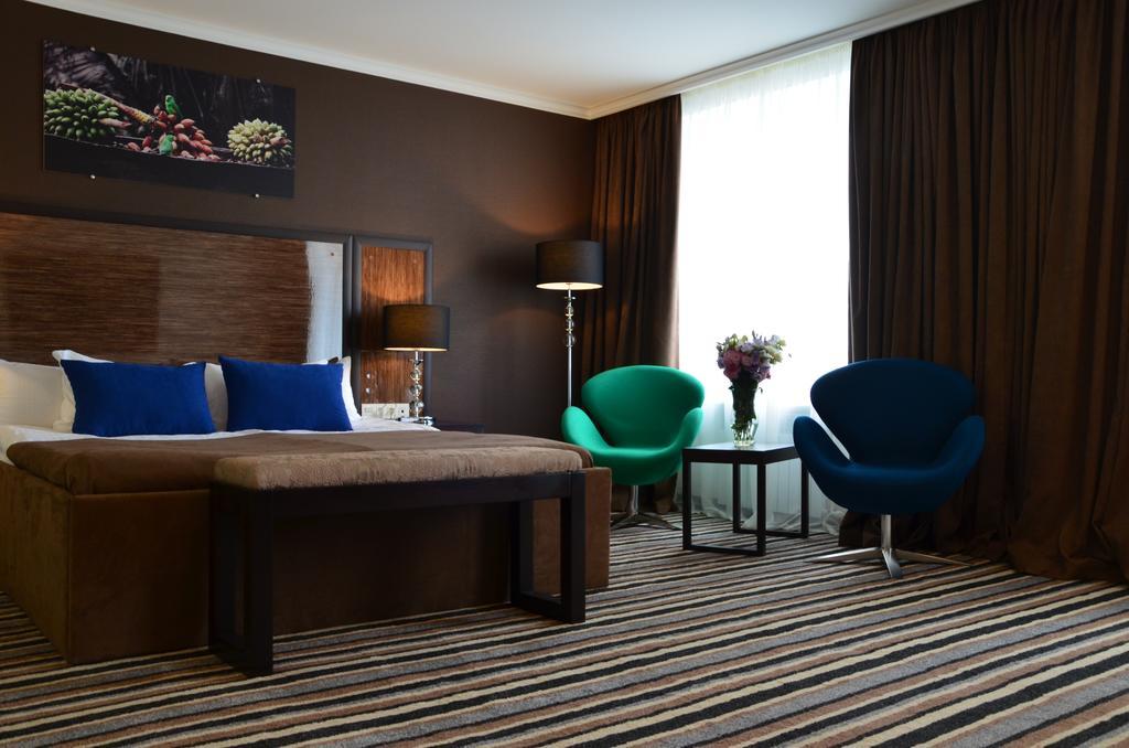 Hotel Kharkov Экстерьер фото