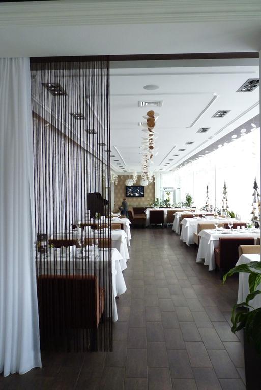 Hotel Kharkov Экстерьер фото