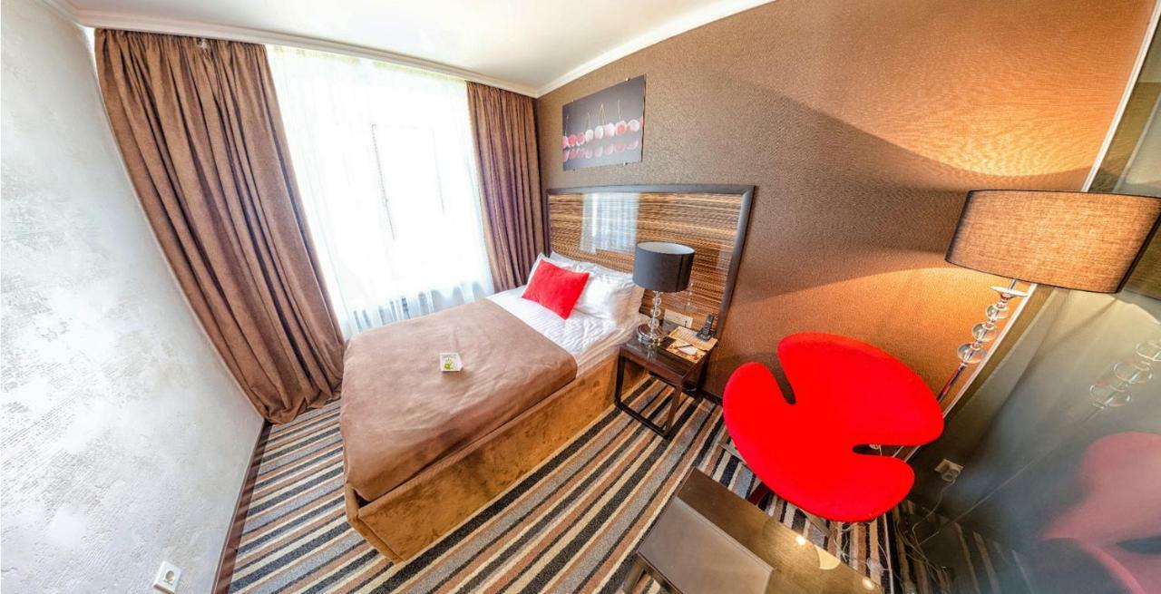 Hotel Kharkov Экстерьер фото