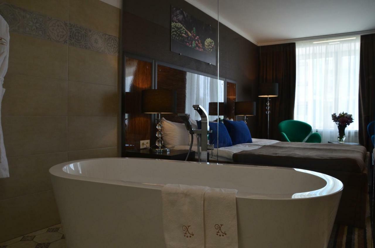 Hotel Kharkov Экстерьер фото