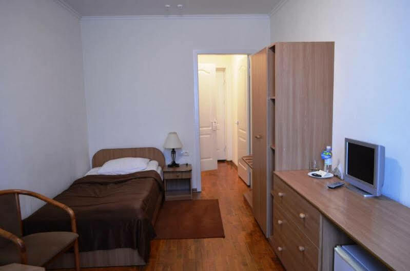 Hotel Kharkov Экстерьер фото